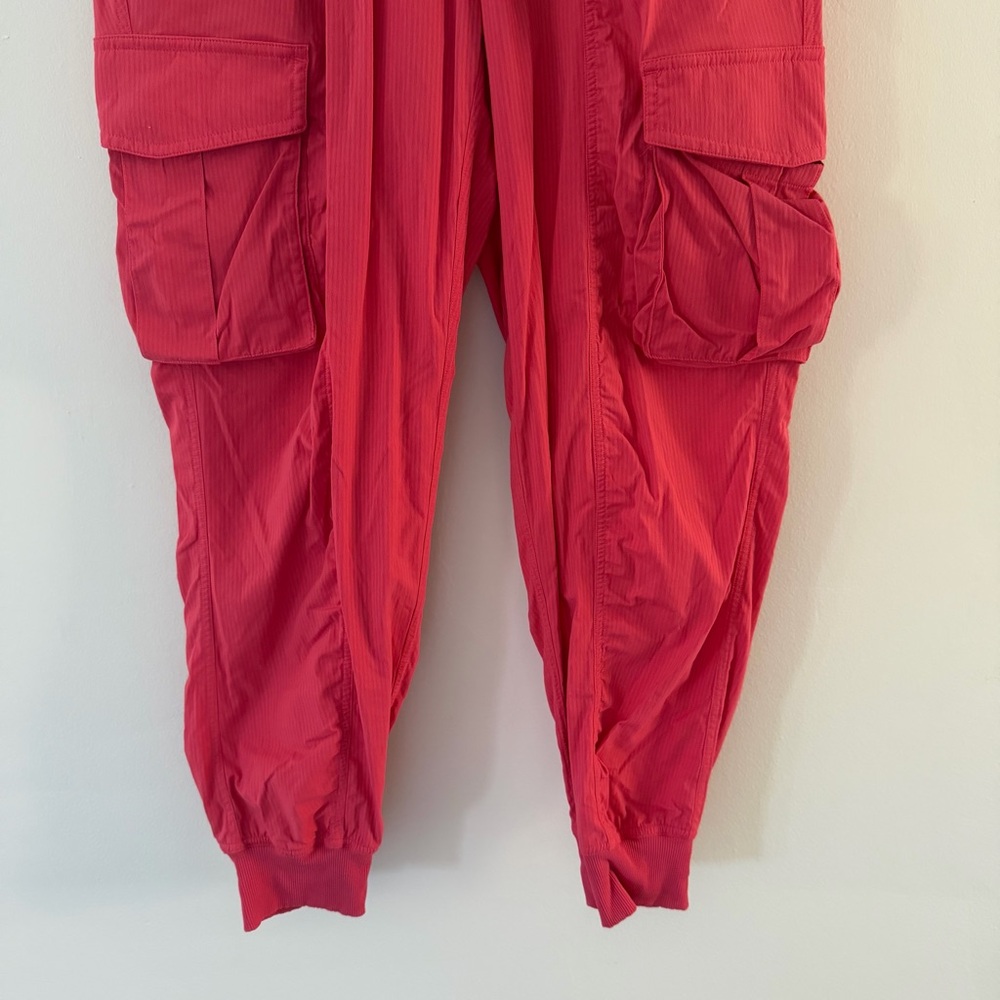 Lululemon Dance Studio Joggers Relaxed-Fit Mid-Rise Cargo Size Large - Picture 4 of 8